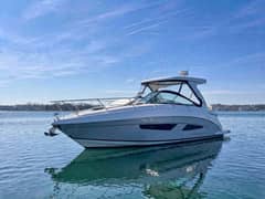 2020 Regal 33 XO photo 2