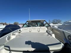 2021 Sea Ray 320 Sundancer photo 4
