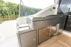 2021 Riviera 5400 Sport Yacht Platinum Edition "Frivolous" photo 9
