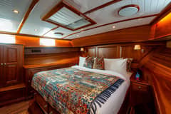 2021 Hinckley Talaria 55 Flybridge MKII "VERA NORTH" photo 8