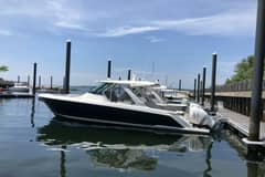 2021 Tiara Yachts 38 LS "Pogue Life" photo 1