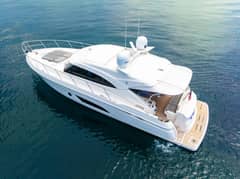 2019 Riviera 4800 Sport Yacht "A Ro Boat" photo 3