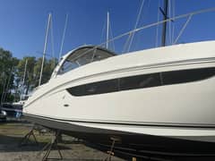 2017 Sea Ray Sundancer 370 "Reely Ours" photo 9