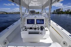 2015 Invincible 42 Open Fisherman photo 4
