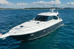 2014 Tiara Yachts 5800 Sovran photo 4