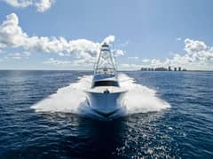 2019 Viking 80 Convertible photo 1