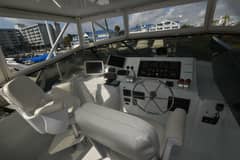 1998 Hatteras 74 Sportdeck "The Dream" photo 2