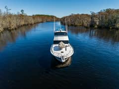 1999 Viking 58 Enclosed Flybridge "Marysea" photo 3