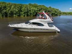 2005 Sea Ray 420 Sedan Bridge "Lil Peace" photo 1