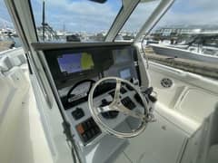 2021 Pursuit S 328 Sport photo 8