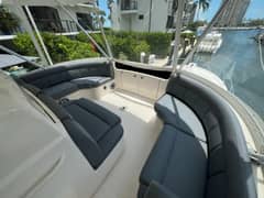 2015 Tiara Yachts 48 Convertible photo 9