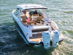 2023 Sea Ray SLX 350 Outboard "BLONDIE" photo 2