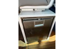 2018 Axopar 37 Cabin "Venture Off" photo 9