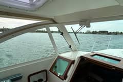 2020 Hunt Yachts Surfhunter 32 "Bonheur" photo 6