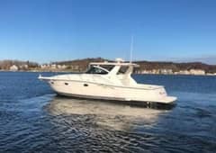 2001 Tiara Yachts 38 Open "BREAK AWAY" photo 2