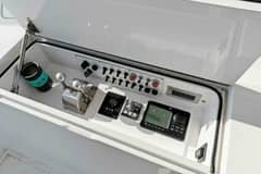 2003 Viking 48 Convertible "Lady Ambition" photo 6