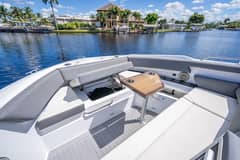 2022 Cruisers Yachts GLS OB "Walking on Water" photo 3
