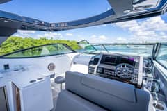 2022 Cruisers Yachts GLS OB "Walking on Water" photo 5