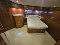 1999 Carver 530 Voyager "Swan" photo 9