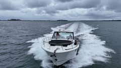 2021 Boston Whaler 405 Conquest photo 6