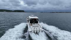2021 Boston Whaler 405 Conquest photo 4