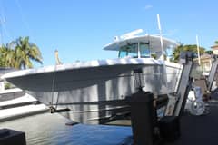 2023 HCB 42 Lujo "Happy Hour" photo 1