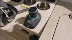 2018 Boston Whaler Realm photo 3