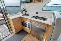 2019 Cruisers Yachts 42 Cantius "Truly Ineffable" photo 6
