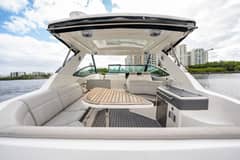 2021 Sea Ray Sundancer 320 Outboard "MOJO" photo 4
