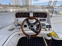 2001 Sea Ray 450 Express Bridge photo 4