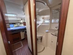 2001 Sea Ray 450 Express Bridge photo 9