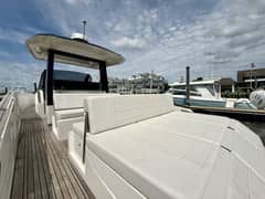 2023 Astondoa 377 Coupe Outboard photo 5