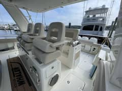 2017 Boston Whaler Outrage photo 3