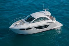 2025 Cruisers Yachts 50 Cantius photo 5