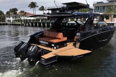 2022 Cruisers Yachts 38 GLS OB photo 5