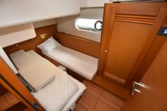 2023 Beneteau Swift Trawler 41 Fly photo 9