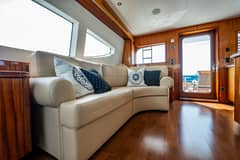 2012 Hatteras "Breakaway" photo 8