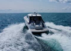 2010 Sea Ray 450 Sundancer photo 4