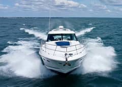 2010 Sea Ray 450 Sundancer photo 9