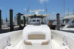 2016 Edgewater 370 photo 3