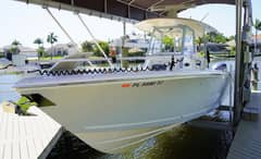 2023 Cobia 320CC photo 4