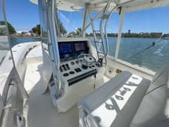 2014 SeaVee 340B "Liquid Therapy" photo 7