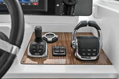 2014 Cruisers Yachts 48 Cantius "Freedom" photo 9
