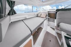 2027 Beneteau Antares 8 photo 6