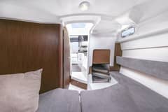 2027 Beneteau Antares 8 photo 4