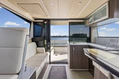 2020 Regal 38 XO photo 8