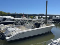 2019 Pursuit S 328 Sport photo 1
