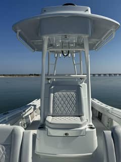 2025 Yellowfin 26 Hybrid photo 8
