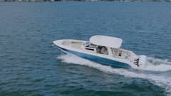 2019 Boston Whaler 350 Realm photo 1