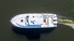 2018 Pursuit 325 OS "Offshore Asset" photo 9